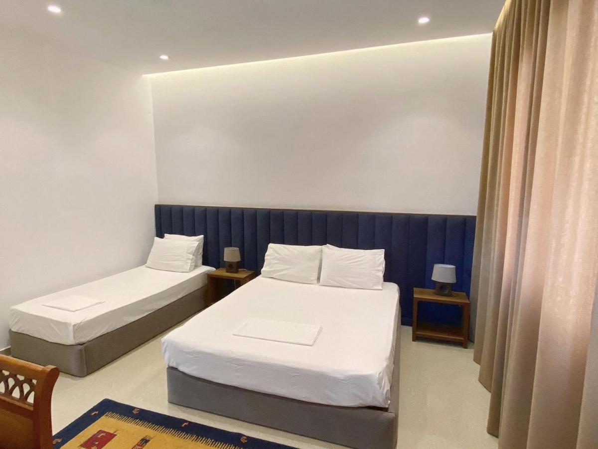 Guesthouse Niko Берат Екстериор снимка