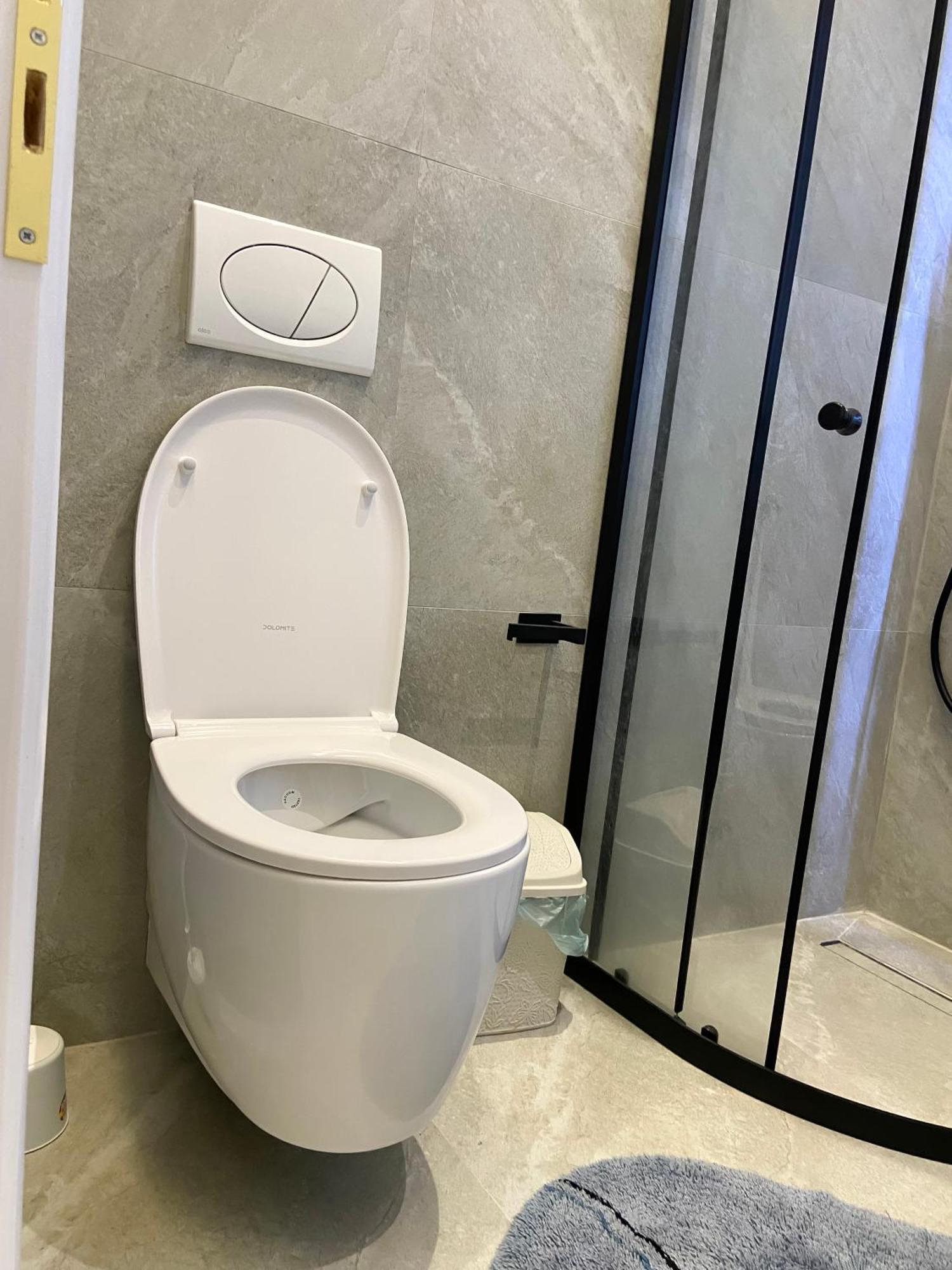 Guesthouse Niko Берат Екстериор снимка